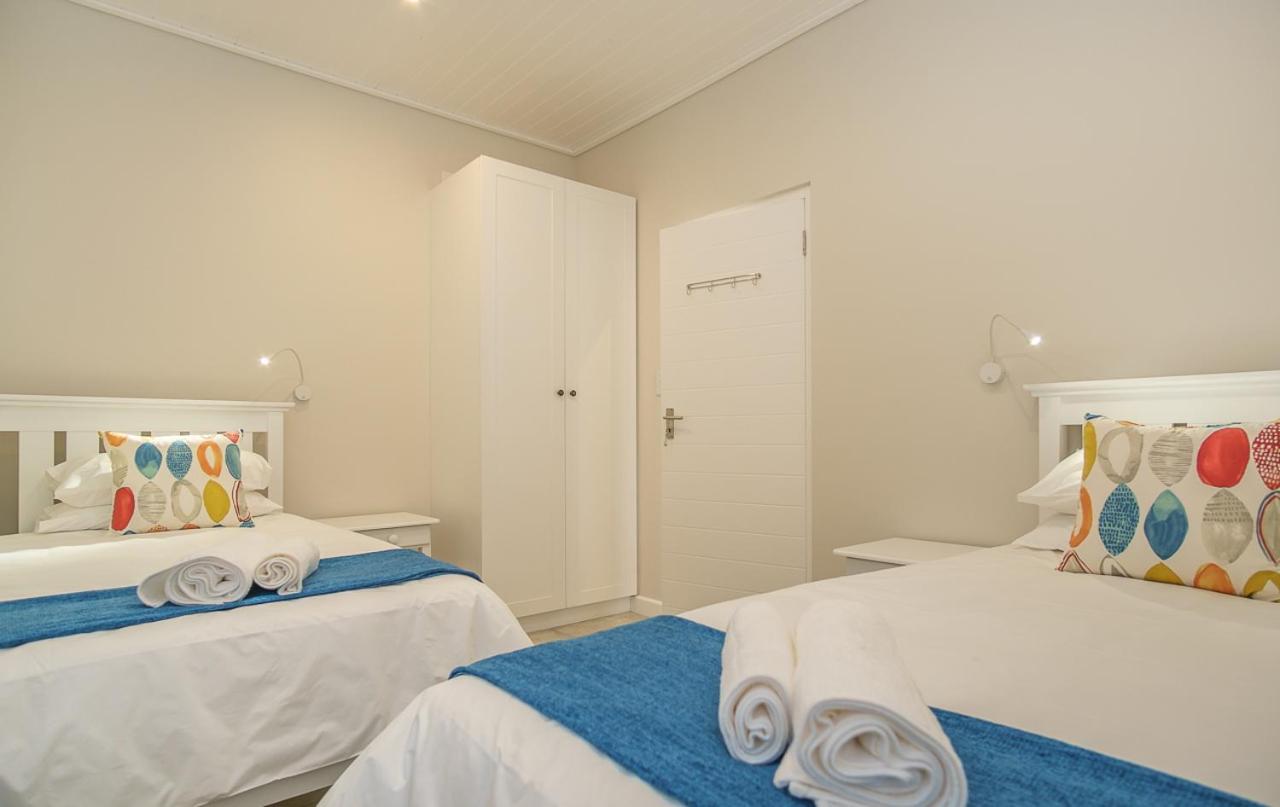 אילנדס ביי Fork West Holiday Apartments מראה חיצוני תמונה